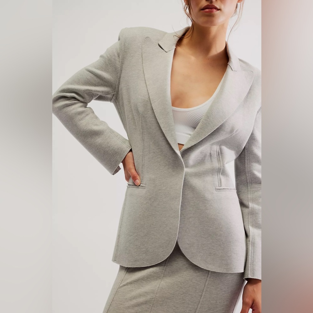 Norma Kamali Light Gray Jersey Blazer Tailored Single Breasted Investment Piece